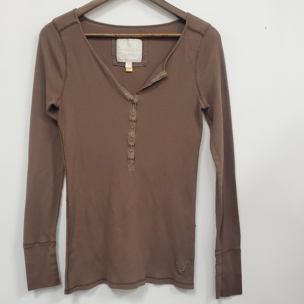 American Eagle Y2K Waffle Thermal HenleyShirt Size L Long Sleeve Elena Bella